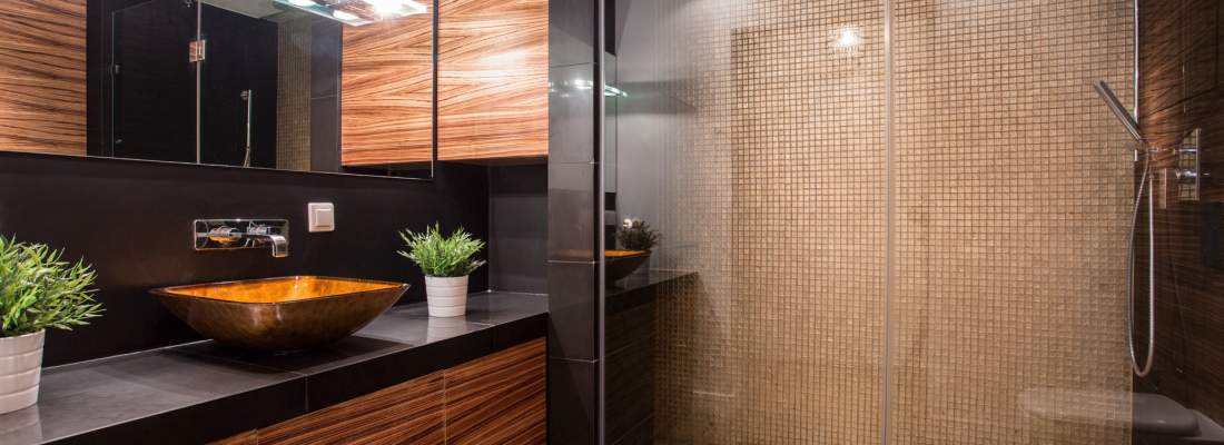 Söker du hjälp med badrumsrenovering? Hos Nybergs Kakel & Golv får du alltid rätt service och inspiration inför din renovering, och självklart med ett perfekt resultat.